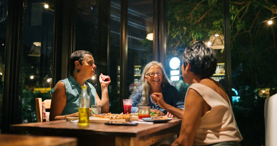 Sunset-to-Midnight Cafés in Mumbai That Stay Open Late
