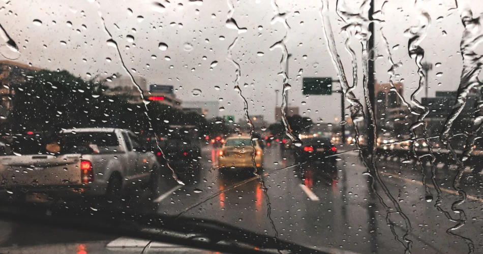 What to Do in Mumbai During Monsoon Evenings